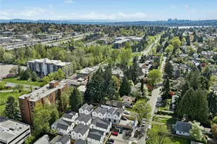 10354 Wallingford Ave N, Seattle, WA 98133 - Photo 26