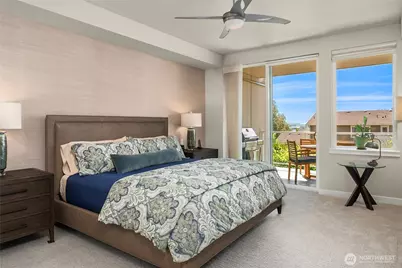 631 Market St W #202, Kirkland, WA 98033 - Photo 16
