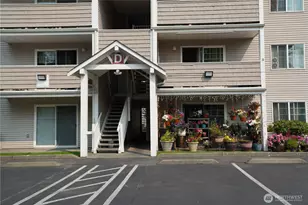 1001 W Casino Rd, Everett, WA 98204 - Photo 2