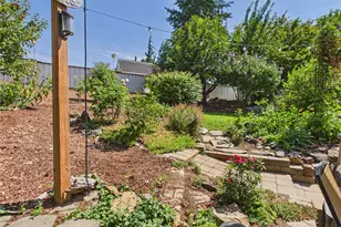411 N Colorado Ave, East Wenatchee, WA 98802 - Photo 20