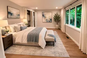 8430 SE 45th St, Mercer Island, WA 98040 - Photo 12