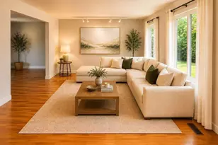 8430 SE 45th St, Mercer Island, WA 98040 - Photo 10