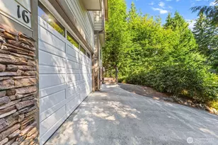 16 Plum Ln, Bellingham, WA 98229 - Photo 2