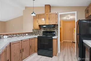 1067 Spirit Lake Hwy, Castle Rock, WA 98611 - Photo 10