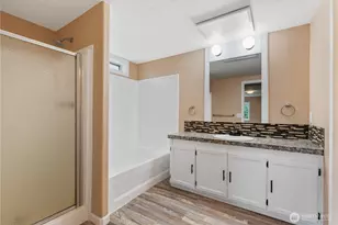 1067 Spirit Lake Hwy, Castle Rock, WA 98611 - Photo 16