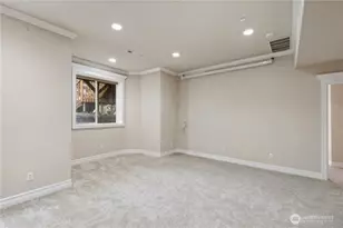 15025 SE 43rd St, Bellevue, WA 98006 - Photo 30
