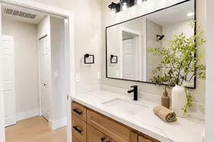 3648 Francis Ave N, Seattle, WA 98103 - Photo 16