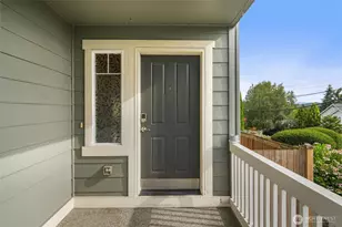 9301 13th St NE, Lake Stevens, WA 98258 - Photo 2