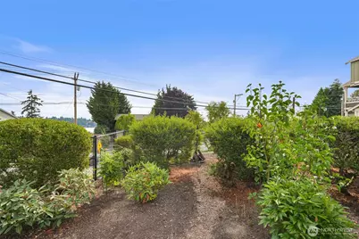 9301 13th Street NE, Lake Stevens, WA 98258 - Photo 30