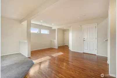 9301 13th Street NE, Lake Stevens, WA 98258 - Photo 8