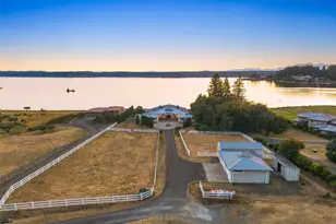 18815 106th St NW, Gig Harbor, WA 98329 - Photo 2