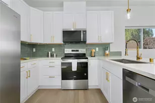 2216 N Proctor St, Tacoma, WA 98406 - Photo 12