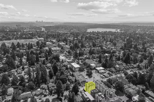 1010A NE 92nd St, Seattle, WA 98115 - Photo 30