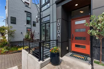 1010 A NE 92nd Street, Seattle, WA 98115 - Photo 2