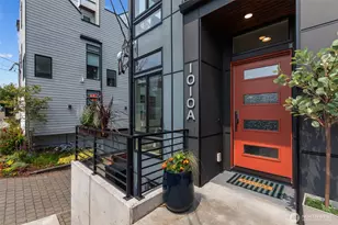 1010A NE 92nd St, Seattle, WA 98115 - Photo 2