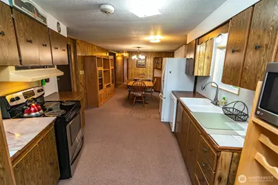 105 Oyehut Road, Hoquiam, WA 98550 - Photo 16