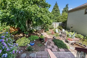 530 Adams St, Port Townsend, WA 98368 - Photo 16