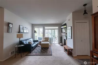 15026 40th Avenue W #2-401, Lynnwood, WA 98087 - Photo 2