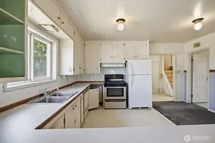 202 S 7th St, Mount Vernon, WA 98274 - Photo 10