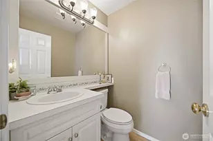 1708 NE 26th Pl, Renton, WA 98056 - Photo 24