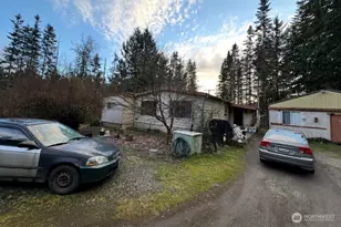 130 22 Garrard Creek Rd, Rochester, WA 98579 - Photo 2
