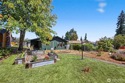 823 W 15th Street, Port Angeles, WA 98363 - Photo 1