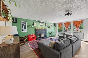823 W 15th St, Port Angeles, WA 98363 - Photo 6
