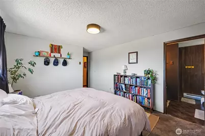 823 W 15th Street, Port Angeles, WA 98363 - Photo 24