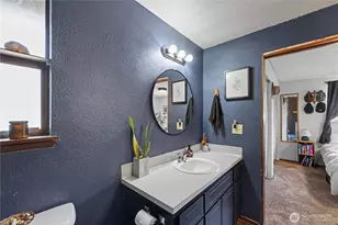 823 W 15th St, Port Angeles, WA 98363 - Photo 28