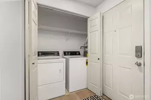 1628 118th Ave SE, Bellevue, WA 98005 - Photo 24