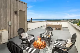 1935B 7th Ave W, Seattle, WA 98119 - Photo 20