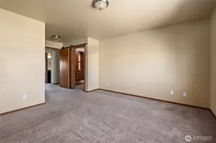 60 NE Melrose Dr, Oak Harbor, WA 98277 - Photo 24