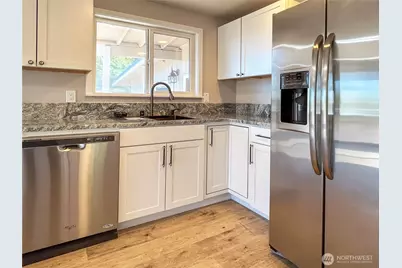 4965 S Camano Drive, Camano Island, WA 98282 - Photo 10