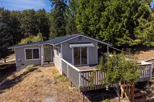 4965 S Camano Dr, Camano Island, WA 98282 - Photo 4
