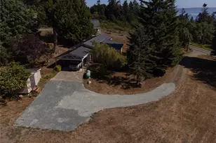 4965 S Camano Dr, Camano Island, WA 98282 - Photo 2