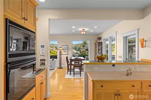 300 Bromley Pl NW, Bainbridge Island, WA 98110 - Photo 14