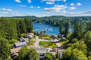 300 Bromley Pl NW, Bainbridge Island, WA 98110 - Photo 1