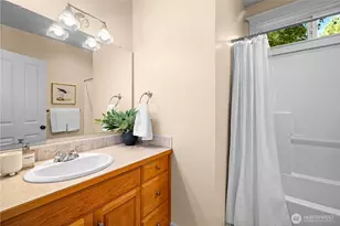 300 Bromley Pl NW, Bainbridge Island, WA 98110 - Photo 16