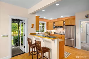 300 Bromley Pl NW, Bainbridge Island, WA 98110 - Photo 12