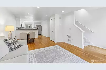 12333 28th Avenue NE #B, Seattle, WA 98125 - Photo 4