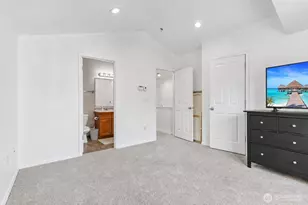 12333 28th Ave NE, Seattle, WA 98125 - Photo 14