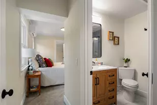 4431 S 11th St, Tacoma, WA 98405 - Photo 14