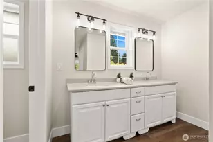 209 NE 6th St, North Bend, WA 98045 - Photo 24