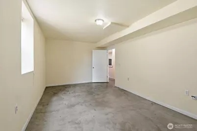308 NE 50th Street, Seattle, WA 98105 - Photo 22