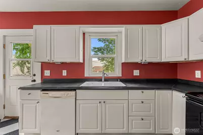311 Okanogan Avenue, Wenatchee, WA 98801 - Photo 22