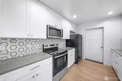 503 Devoe Street NE, Olympia, WA 98506 - Photo 8