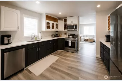 131 N 4th Street, Buckley, WA 98321 - Photo 4