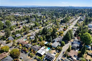 927 NW 105th St, Seattle, WA 98177 - Photo 32