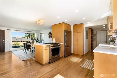 927 NW 105th Street, Seattle, WA 98177 - Photo 6