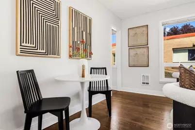 120 14th Avenue #12, Seattle, WA 98122 - Photo 10